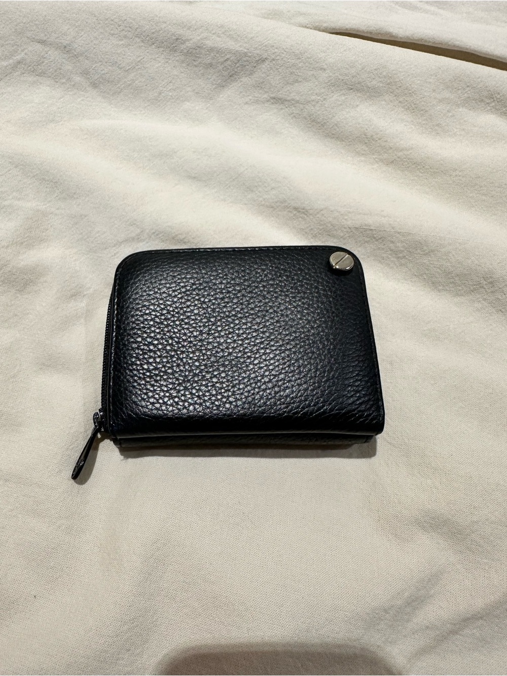 Buxton Black Pebbled Leather Zip Wallet